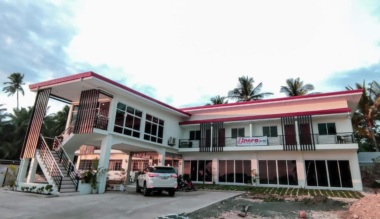 Elnora Delmar Travellers Inn シキホール エクステリア 写真
