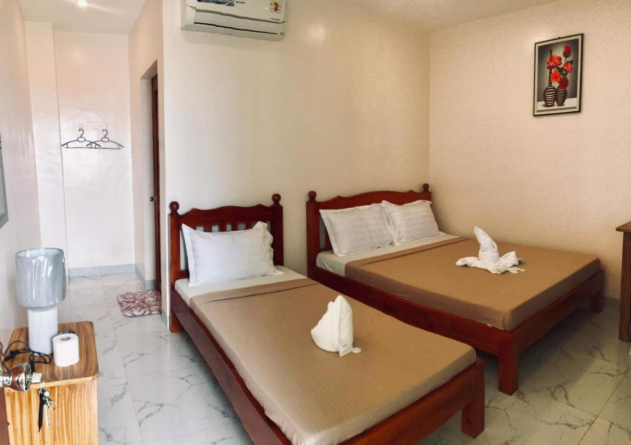 Elnora Delmar Travellers Inn シキホール エクステリア 写真