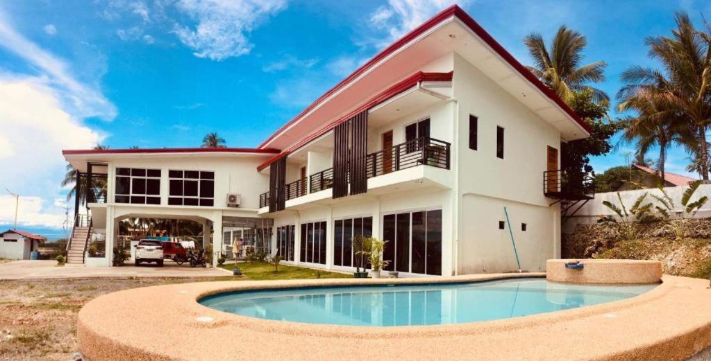 Elnora Delmar Travellers Inn シキホール エクステリア 写真